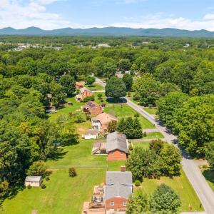 Photo #52 of 128 Lynview Drive, Lynchburg, VA 0.5 acres
