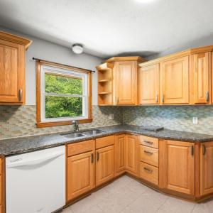 Photo #10 of 128 Lynview Drive, Lynchburg, VA 0.5 acres