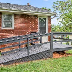 Photo #23 of 1608 Lynndale Place, Lynchburg, VA 0.3 acres