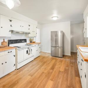 Photo #3 of 1608 Lynndale Place, Lynchburg, VA 0.3 acres