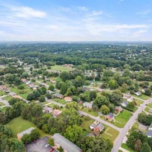 Photo #36 of 1608 Lynndale Place, Lynchburg, VA 0.3 acres