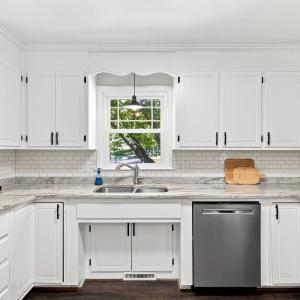 Photo #12 of 2420 Castle Place, Lynchburg, VA 0.4 acres