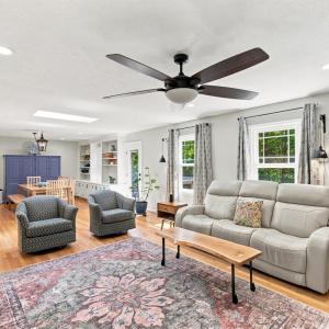 Photo #2 of 2420 Castle Place, Lynchburg, VA 0.4 acres
