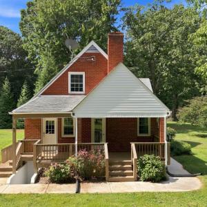 Photo #2 of 47 Harbor Drive, Lynchburg, VA 2.0 acres