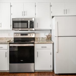 Photo #14 of 115 Stonehouse Drive, Lynchburg, VA 0.4 acres