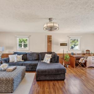 Photo #4 of 201 Westbriar Place, Madison Heights, VA 0.6 acres