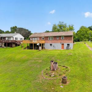 Photo #39 of 201 Westbriar Place, Madison Heights, VA 0.6 acres
