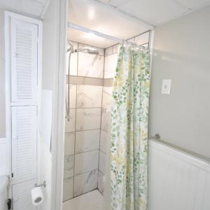 Photo #35 of 4544 Greenwood Drive, Lynchburg, VA 0.2 acres