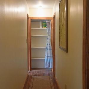 2nd bed is on the right
