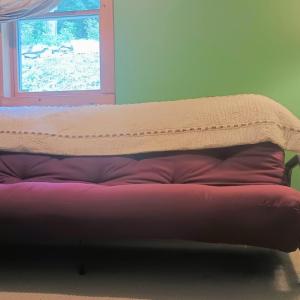 2nd bed