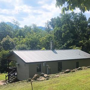 Photo #1 of 989 Battery Hill Lane, Tyro, VA 4.1 acres