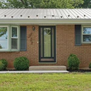 Photo #5 of 1111 Roundtree Drive, Bedford, VA 0.4 acres