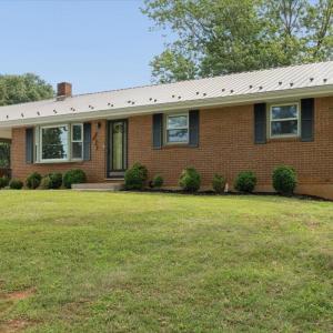 Photo #2 of 1111 Roundtree Drive, Bedford, VA 0.4 acres