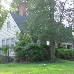 Photo #3 of 809 First Avenue, Farmville, VA 0.4 acres