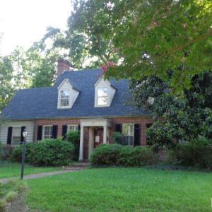 Photo #4 of 809 First Avenue, Farmville, VA 0.4 acres