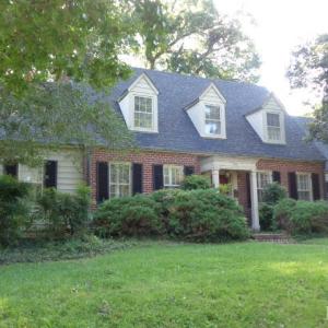 Photo #1 of 809 First Avenue, Farmville, VA 0.4 acres