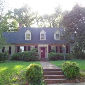 Photo #2 of 809 First Avenue, Farmville, VA 0.4 acres