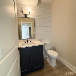 Photo #5 of 280 Acorn Drive, Appomattox, VA 0.7 acres