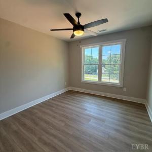 Photo #11 of 280 Acorn Drive, Appomattox, VA 0.7 acres
