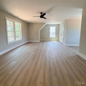Photo #6 of 280 Acorn Drive, Appomattox, VA 0.7 acres