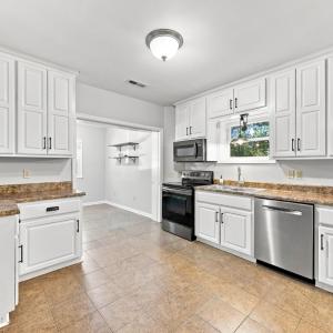 Photo #2 of 1082 Cedar Lane Court, Lynchburg, VA 1.1 acres