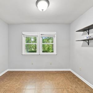 Photo #9 of 1082 Cedar Lane Court, Lynchburg, VA 1.1 acres