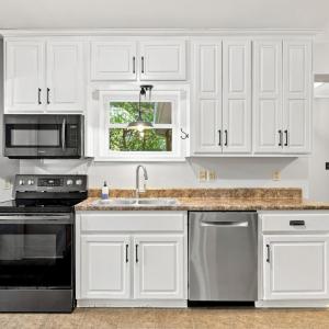 Photo #5 of 1082 Cedar Lane Court, Forest, VA 1.1 acres