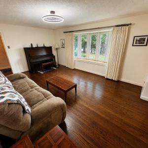 Photo #7 of 2122 Laurel Lane, Altavista, VA 0.6 acres