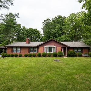 Photo #1 of 2122 Laurel Lane, Altavista, VA 0.6 acres