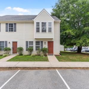 Photo #2 of 716 Leesville Road, Lynchburg, VA 0.1 acres