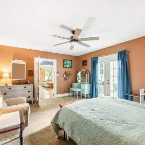 Photo #12 of 1231 Oakwood Street, Bedford, VA 1.8 acres