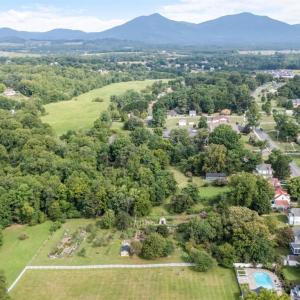 Photo #62 of 1231 Oakwood Street, Bedford, VA 1.8 acres