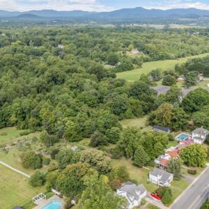 Photo #56 of 1231 Oakwood Street, Bedford, VA 1.8 acres