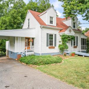 Photo #53 of 1231 Oakwood Street, Bedford, VA 1.8 acres
