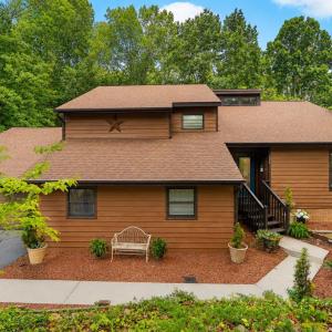 Photo #3 of 191 Goldfinch Drive, Lynchburg, VA 0.7 acres