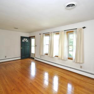 Photo #2 of 426 Beechwood Drive, Lynchburg, VA 0.5 acres