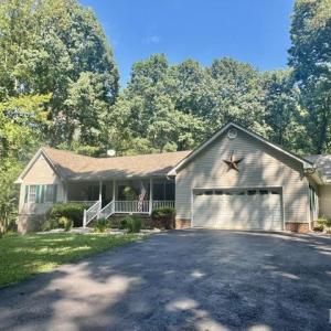 Photo #1 of 192 Holly Brook Road, Appomattox, VA 2.3 acres