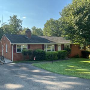 Photo #1 of 40 Wellington Drive, Lynchburg, VA 1.0 acres