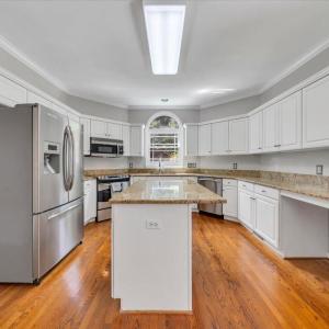 Photo #8 of 7706 Hollins Court Circle, Roanoke, VA 0.4 acres
