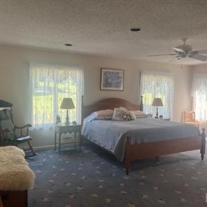 Photo #21 of 3460 Roaring Run Road, Goode, VA 5.8 acres