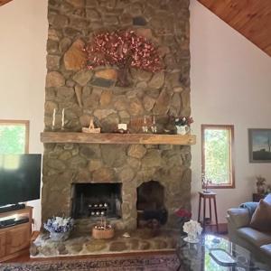 Photo #4 of 3460 Roaring Run Road, Goode, VA 5.8 acres