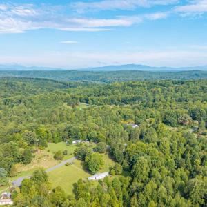 Photo #33 of 1365 Pine Crest Lane, Lynchburg, VA 5.8 acres