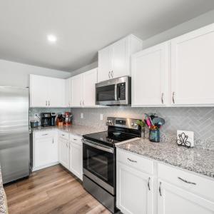 Photo #8 of 141 Robinia Road, Lynchburg, VA 0.1 acres