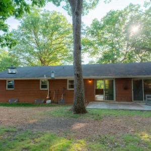 Photo #30 of 1223 Cedar Hill Drive, Lynchburg, VA 0.5 acres