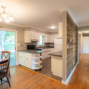 Photo #10 of 1223 Cedar Hill Drive, Lynchburg, VA 0.5 acres