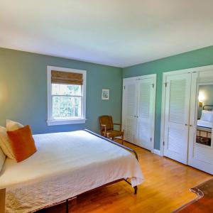 Photo #21 of 3233 Downing Drive, Lynchburg, VA 0.5 acres