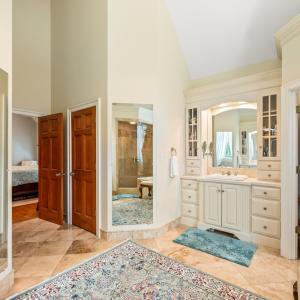 Photo #25 of 1913 Royal Oak Drive, Lynchburg, VA 2.4 acres