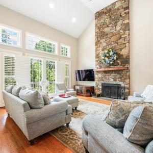Photo #37 of 1913 Royal Oak Drive, Lynchburg, VA 2.4 acres