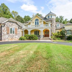 Photo #2 of 144 Beacon Hill Place, Lynchburg, VA 1.0 acres
