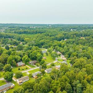 Photo #36 of 7128 Meadowbrook Road, Lynchburg, VA 0.9 acres